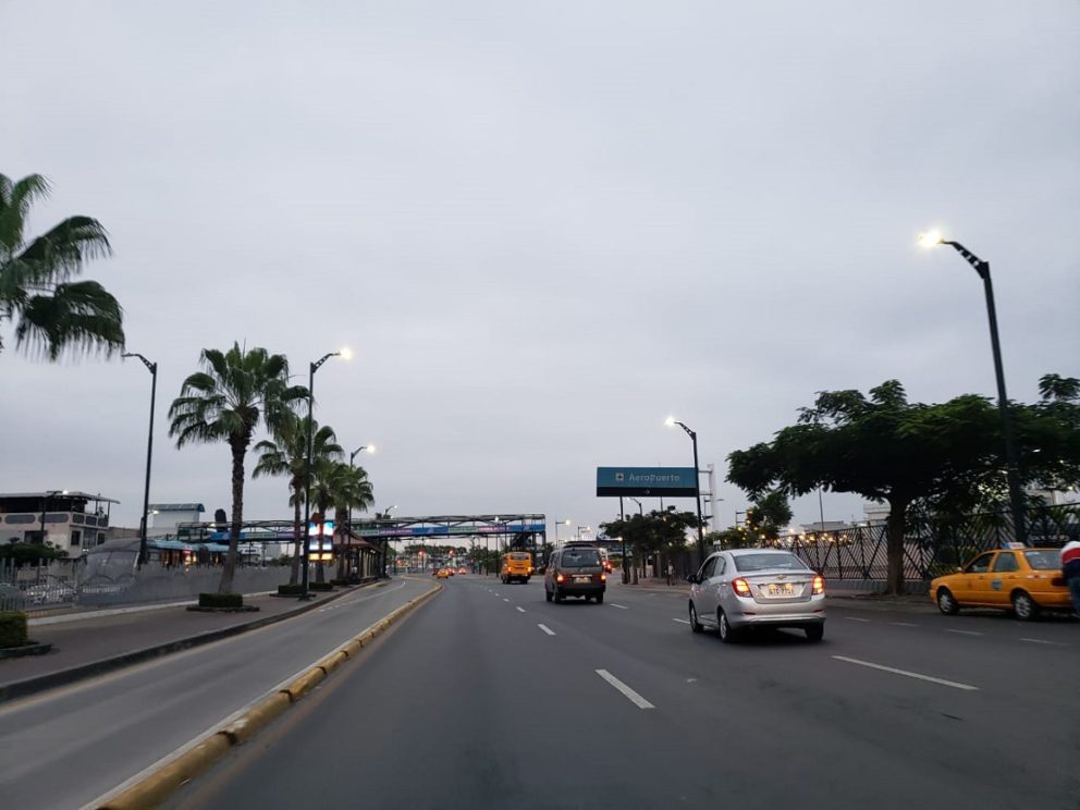 Sistema de la Metrovía en Guayaquil funciona con normalidad