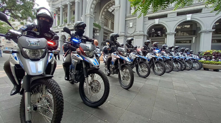 Municipio de Guayaquil donó 50 motos para fortalecer la seguridad