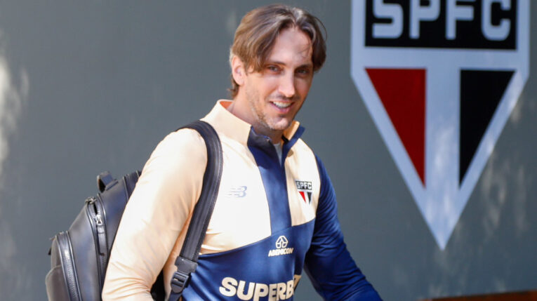 Luis Zubeldía, en su primer día con Sao Paulo, el 22 de abril de 2024.