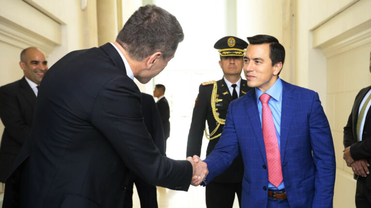 El Presidente Noboa y su comitiva mantuvieron una reunión de trabajo con representantes de Centerview Partners, firma independiente líder en banca de inversión. El 15 de mayo de 2024.