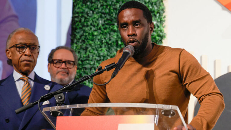 brutal video del rapero Sean "Diddy" Combs cuando golpea y arrastra a su expareja