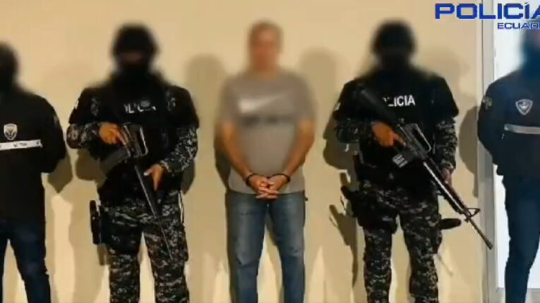 detenido decomiso cocaína.