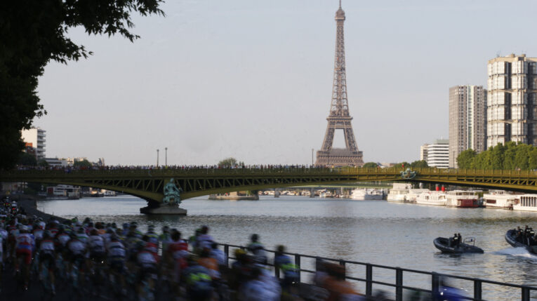 La prueba de ciclismo de ruta de los Juegos Olímpicos empezará y terminará en la Plaza del Trocadero, en el corazón de París, el próximo sábado 3 de agosto de 2024.
