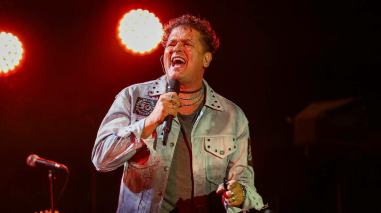 carlos vives cantante colombia