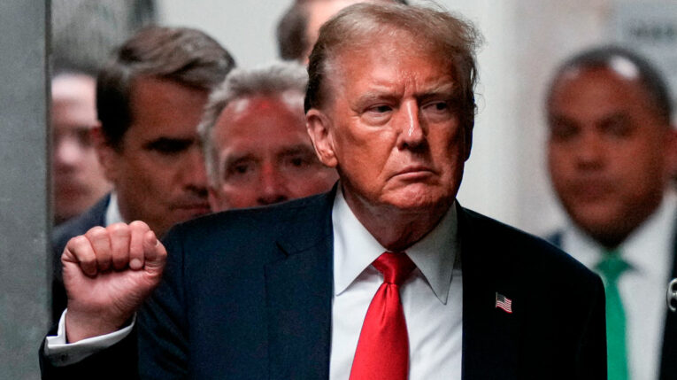 Fiscalía habla de "fuertes evidencias" en juicio contra Donald Trump. ¿Será declarado culpable?
