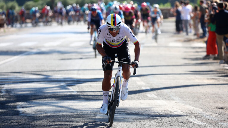 El ecuatoriano Jhonatan Narváez del Ineos durante la novena etapa del Giro de Italia, el 12 de mayo de 2024.