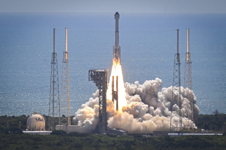 La nave de Boeing despegó el 5 de junio de 2024 desde Cabo Cañaveral rumbo a la Estación Espacial Internacional.