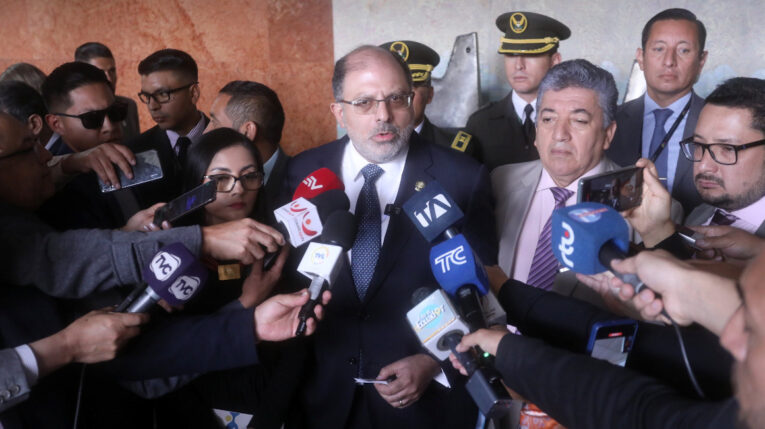 El presidente de la Asamblea, Henry Kronfle, respondió al viceministro Esteban Torres, este 5 de junio de 2024.