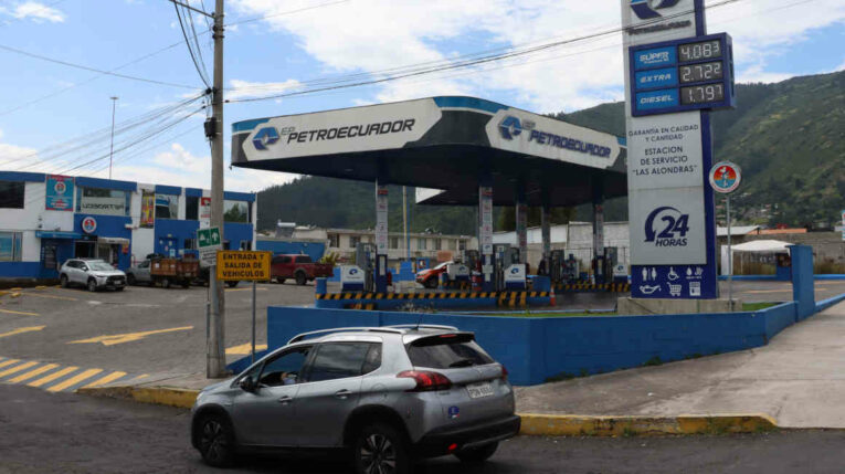 Imagen referencial de los precios de las gasolinas, 28 de junio de 2024.