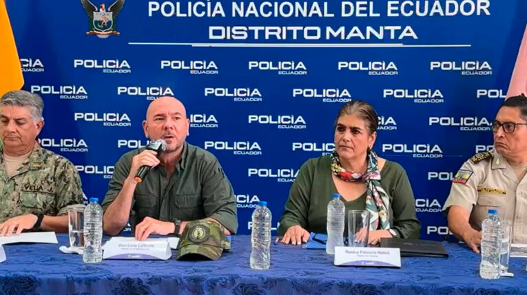 Defensa dice que habrá "transparencia" en el caso de la subteniente Aidita Ati