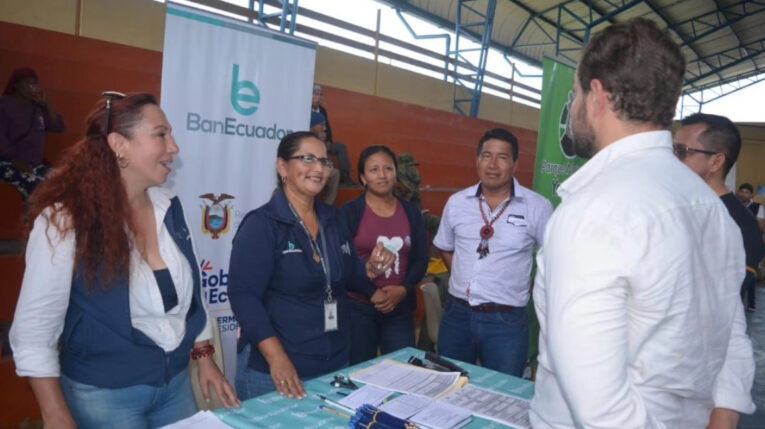 BanEcuador participa en una feria, el 30 de septiembre de 2023.