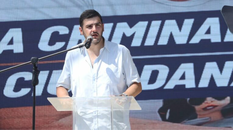 El alcalde de Guayaquil, Aquiles Alvarez, en un evento en la Concha Acústica del parque Samanes, el 24 de mayo de 2024.