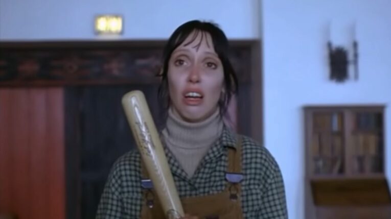 La actriz estadounidense Shelley Duvall en una escena de El Resplandor.