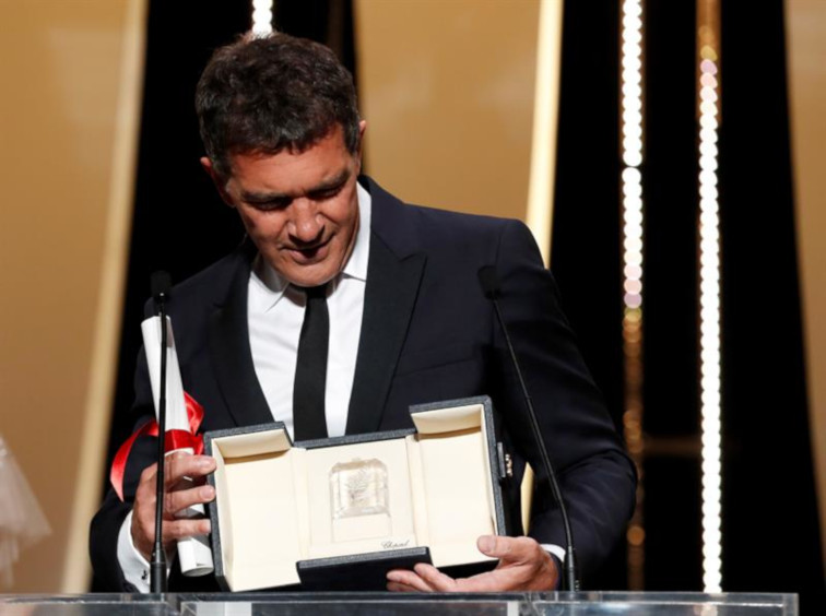 Antonio Banderas  ganó el premio como Mejor Actor por 