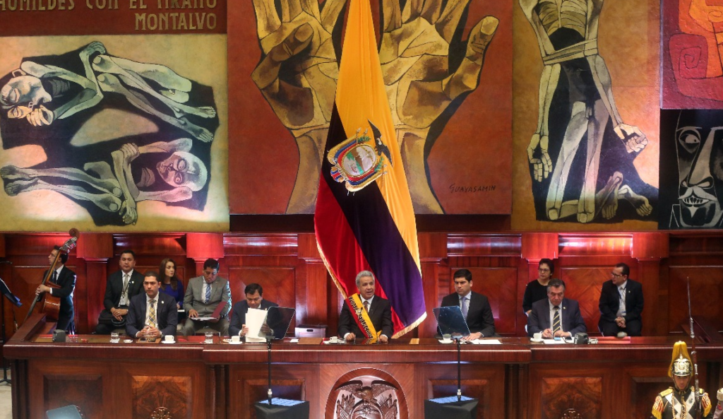 La política tiene poco espacio en el discurso del primer mandatario ecuatoriano