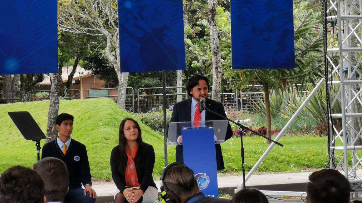 Andrés Michelena, ministro de Telecomunicaciones, en un evento del proyecto Ecuador Digital