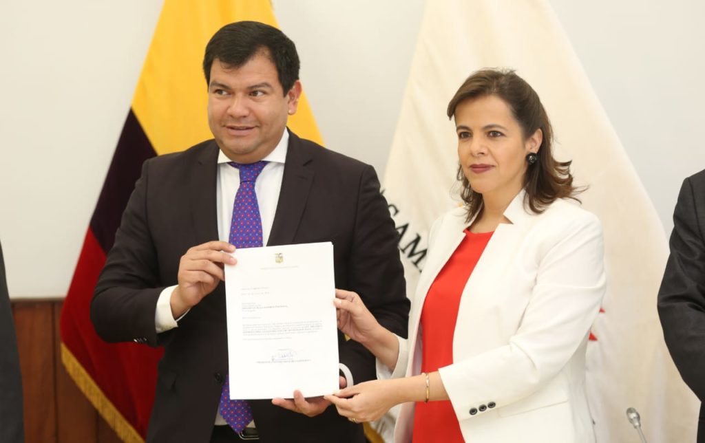 El gobierno quiere agilizar la deportación de los extranjeros que violen la ley en Ecuador