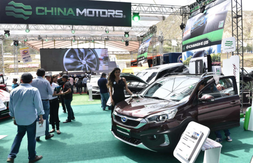 Exhibición de los vehículos de China Motors durante la feria Automundo 2018.