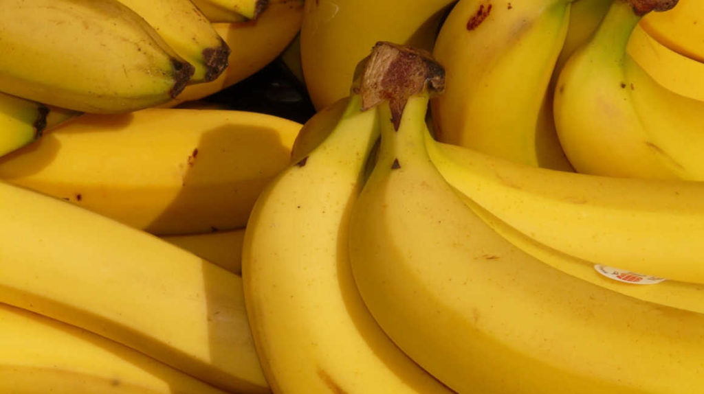 Ecuador dice que cumple con estándares internacionales en producción banano