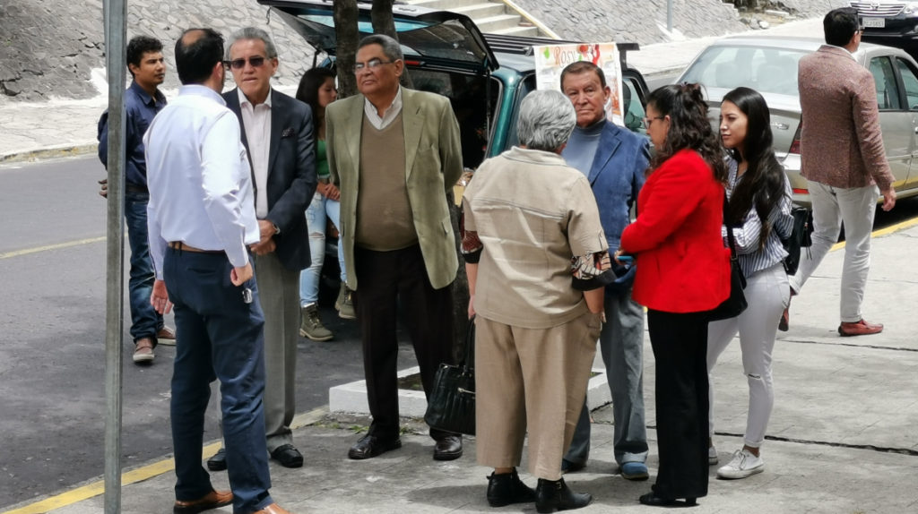 Colectivos piden a la Contraloría una auditoría por la venta del Hotel Quito