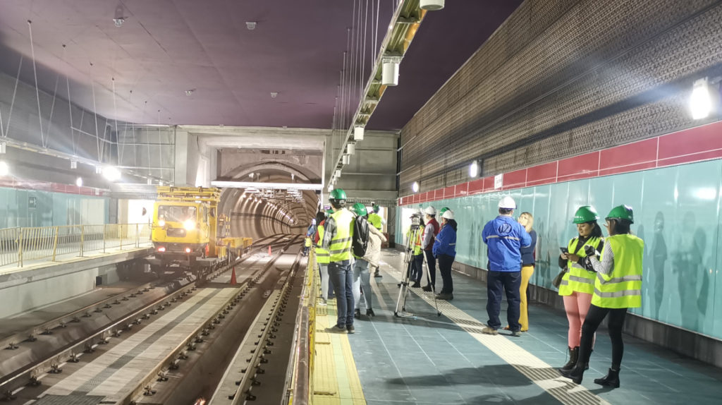 Metro de Quito con retraso por hallazgo de combustible en el subsuelo de estación La Pradera