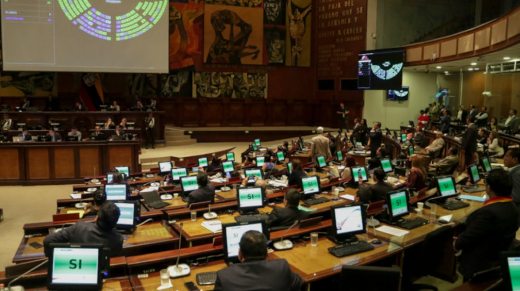 El 67% de los exhortos legislativos va dirigido al presidente Moreno
