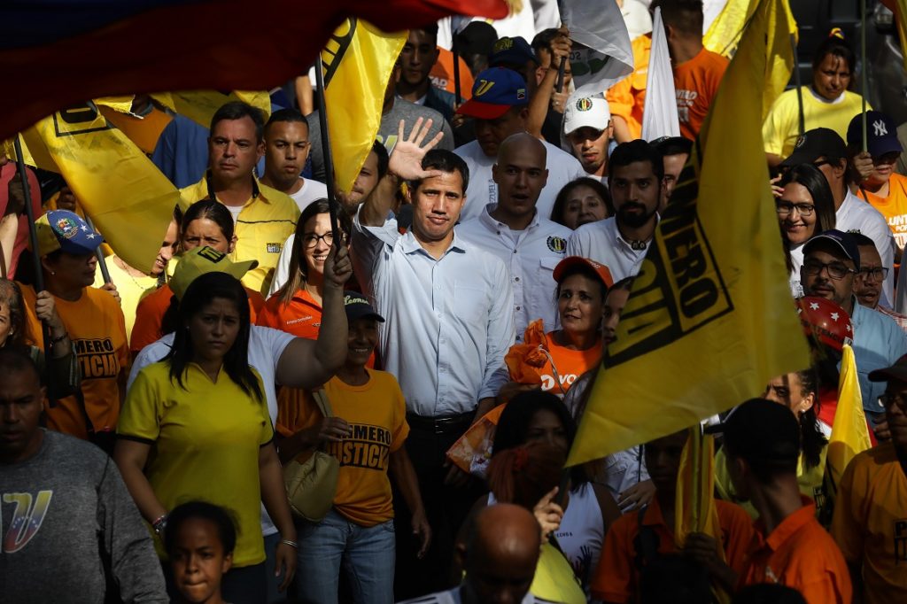 Líder venezolano Juan Guaidó abandona el diálogo con el gobierno de Maduro
