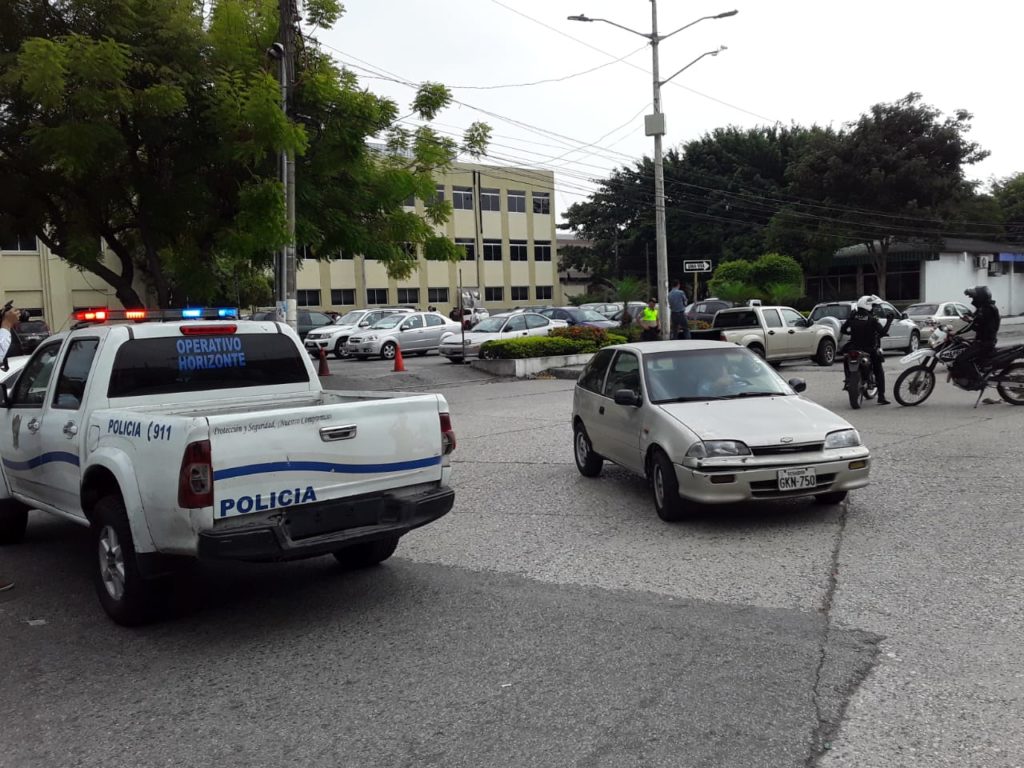 La Policía descarta amenaza de bomba en la Universidad Estatal de Guayaquil