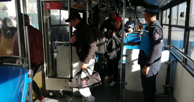 El precio de los pasajes de transporte urbano en Quito no ha cambiado