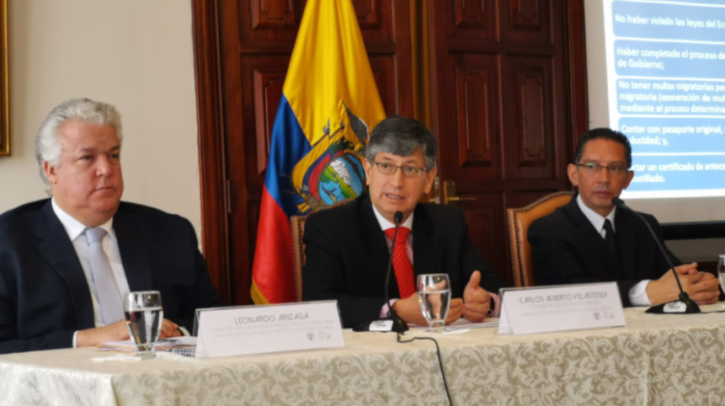 Ecuador y México buscan restablecer exoneración de visado