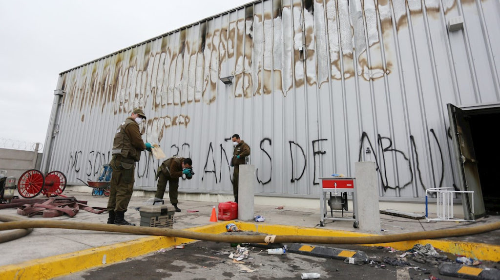 Walmart sufre impresionante destrucción en Chile, pero desiste de demandar al Estado