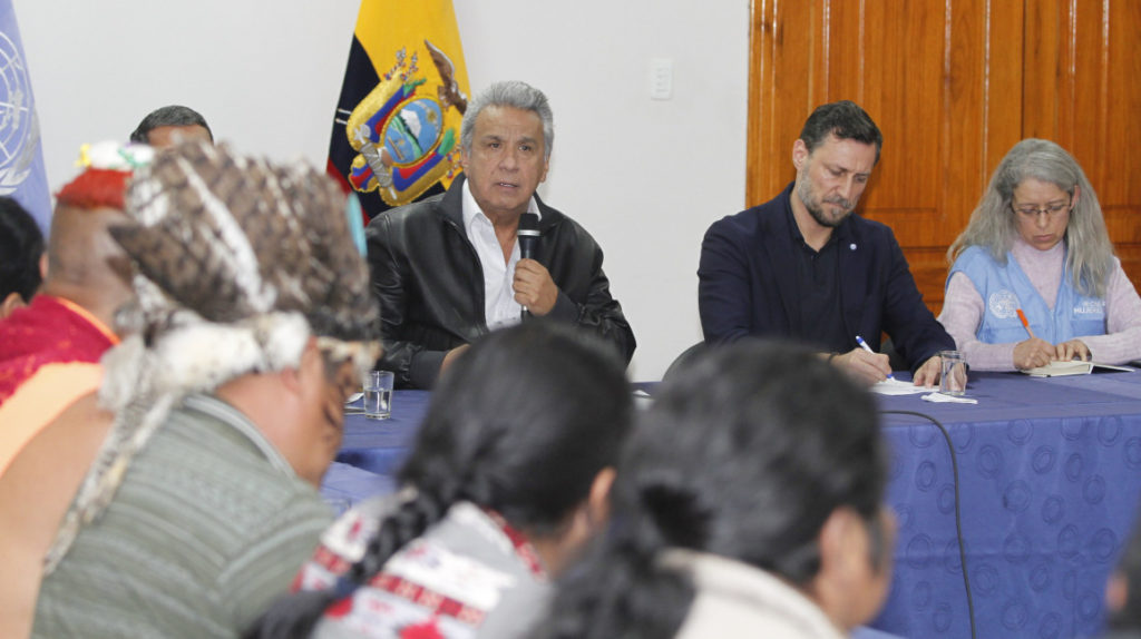 Moreno acepta restablecer subsidios y los indígenas ponen fin a las movilizaciones