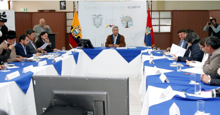 Conversatorio del Mandatario con representantes de medios de Latacunga, el 5 de abril de 2018.
