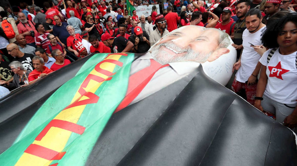 Las diez frases de Lula en su primer discurso político al salir de la cárcel