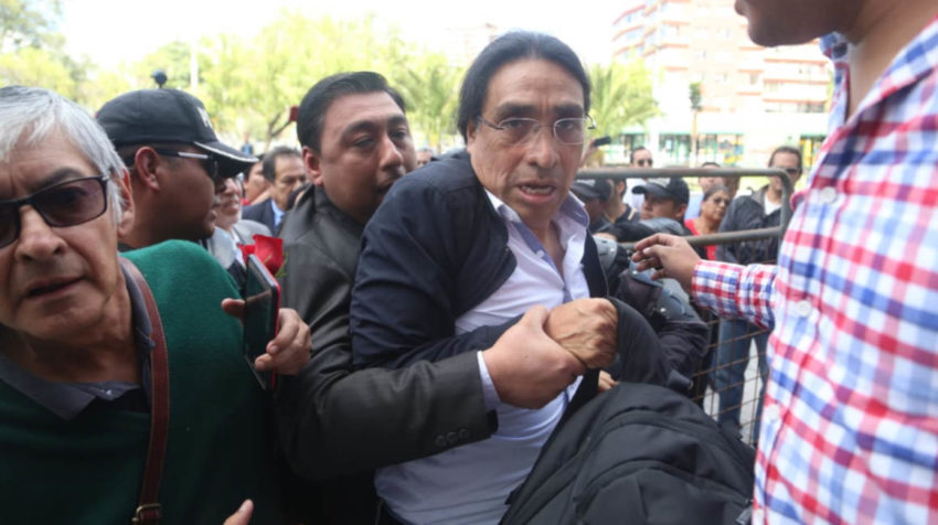 Virgilio Hernández se presentó a la audiencia de vinculación y fue detenido, el 5 de noviembre de 2019.