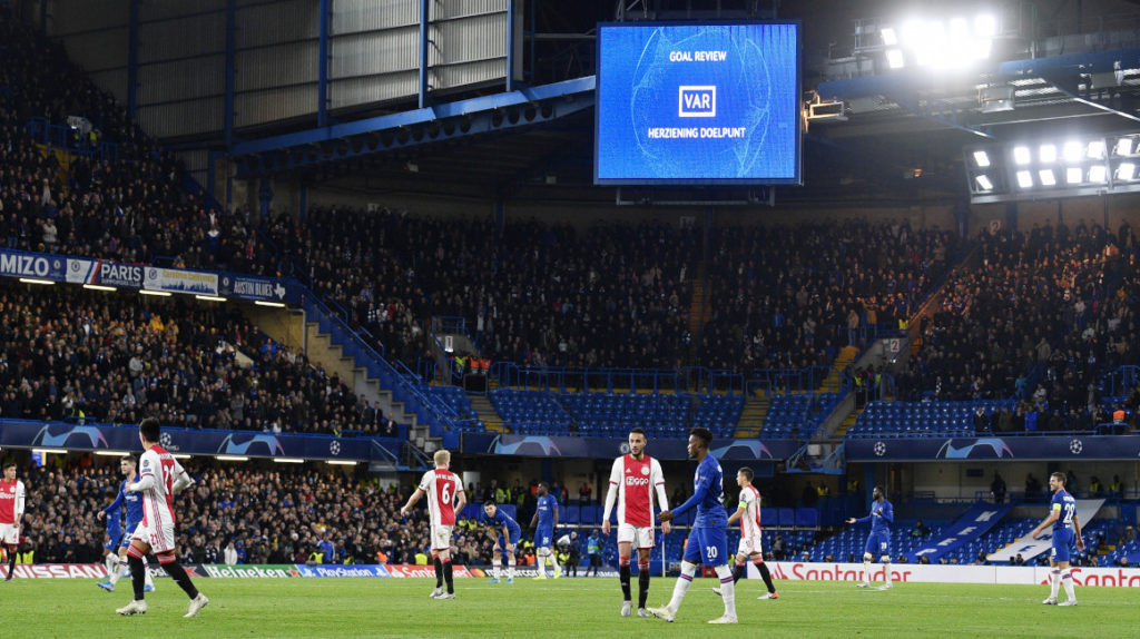 Chelsea y Ajax jugaron un partidazo en Londres