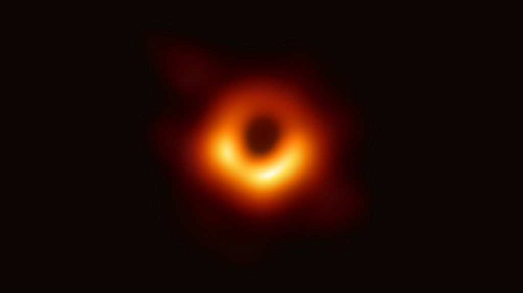 Imagen del agujero negro distinguida como “descubrimiento del año”