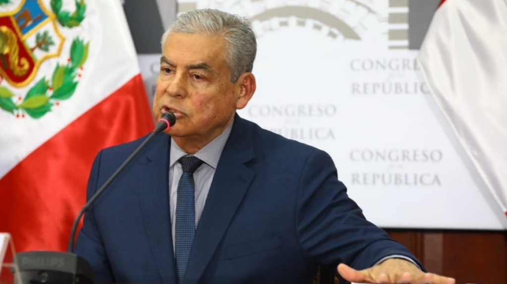Exprimer ministro de Perú enfrenta orden de prisión por el caso Odebrecht