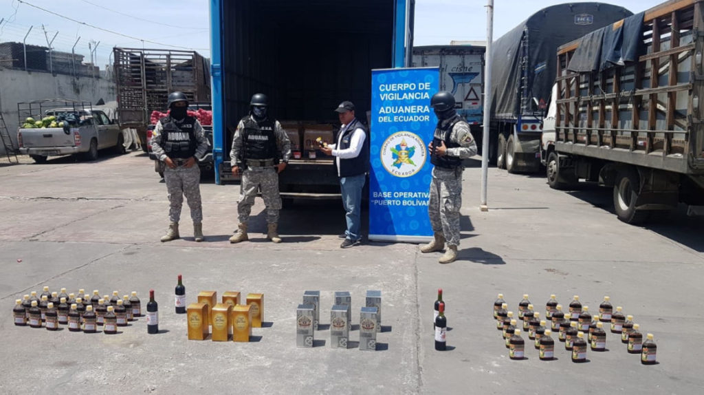 Narcotráfico y crimen organizado mueven el contrabando en Ecuador