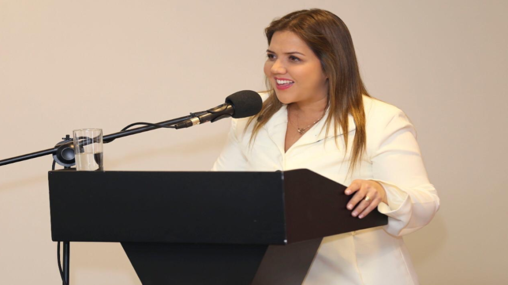 La exvicepresidenta María Alejandra Vicuña a la espera de sentencia