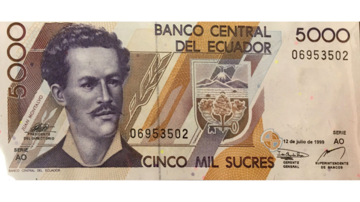 Billete de 5.000 sucres donde aparece Juan Montalvo. 