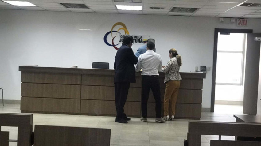Yamil Massuh y su abogado.