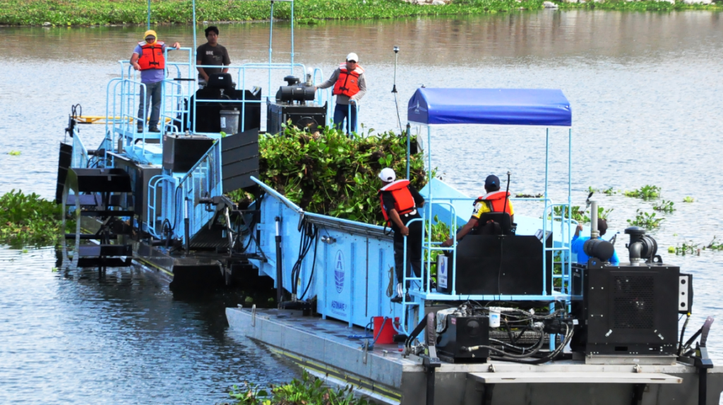 Las turbias aguas del río Daule cada vez son más difíciles de beber