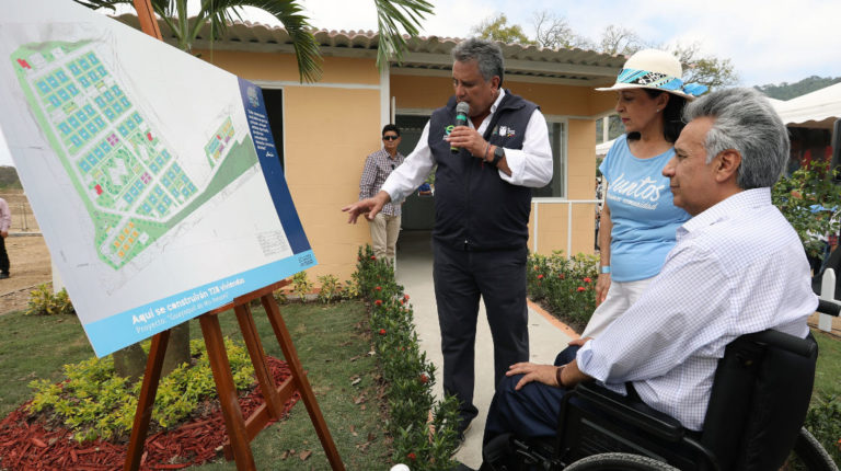 residente Lenín Moreno lanzamiento proyecto vivienda popular Guayaquil Casa para Todos
