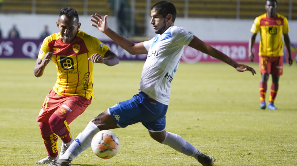 Enson Rodríguez sufrió un micro desgarro en su pierna izquierda
