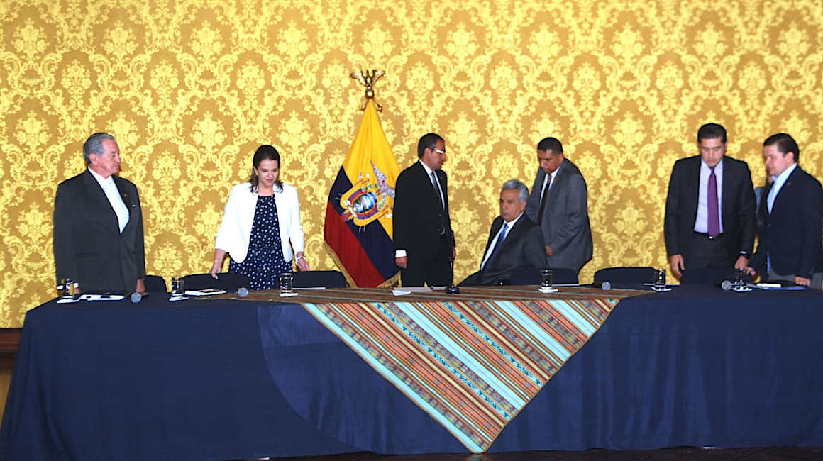 Lenín Moreno dio una rueda de prensa junto a sus ministros el 17 de febrero de 2020 para hablar sobre los resultados de la visita de la delegación del gobierno ecuatoriano a Estados Unidos.
