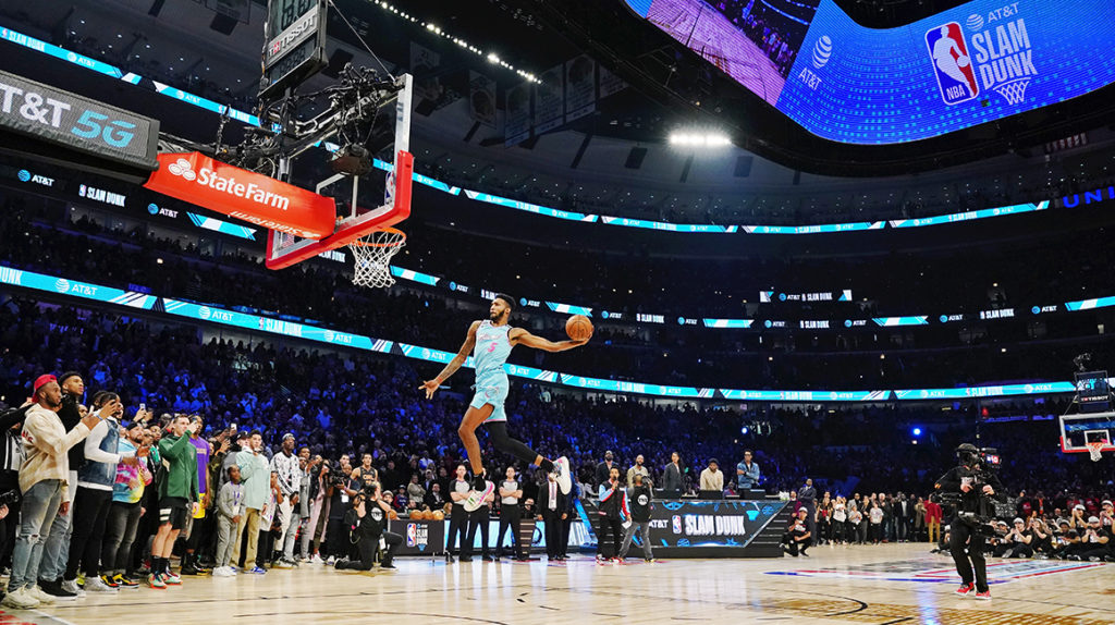 Derrick Jones se impone en el concurso de volcadas de la NBA