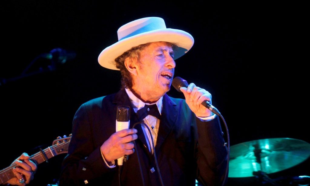 A los 78 años Bob Dylan aún puede impactar al mundo