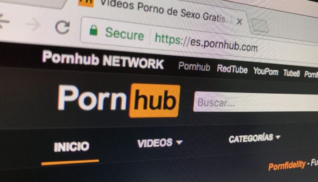 Sitios porno también tienen gestos de apoyo ante crisis de coronavirus