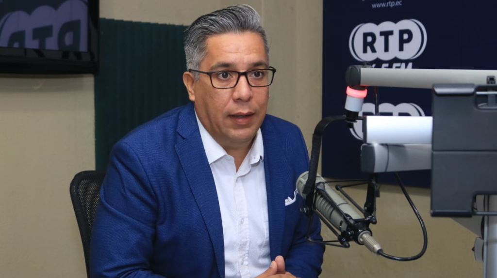 Gobernador de Los Ríos: “la familia de la paciente cero tiene miedo”